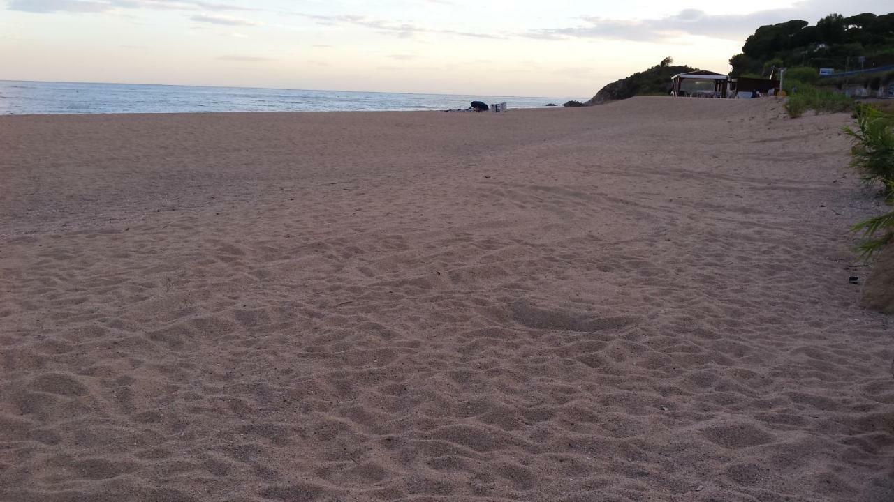 White Stones Beach In サン・ポル・デ・マール エクステリア 写真